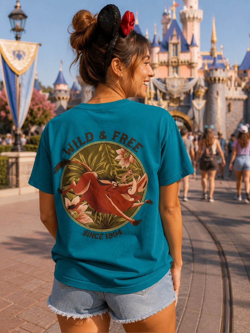 Disney Teal Lion King Short Sleeve Tee